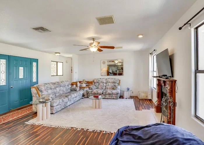 Desert Retreat In Golden Valley: Courtyard & Views Golden Valley